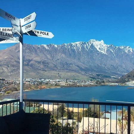 The Embassy B&B Distretto di Distretto di Queenstown Esterno foto