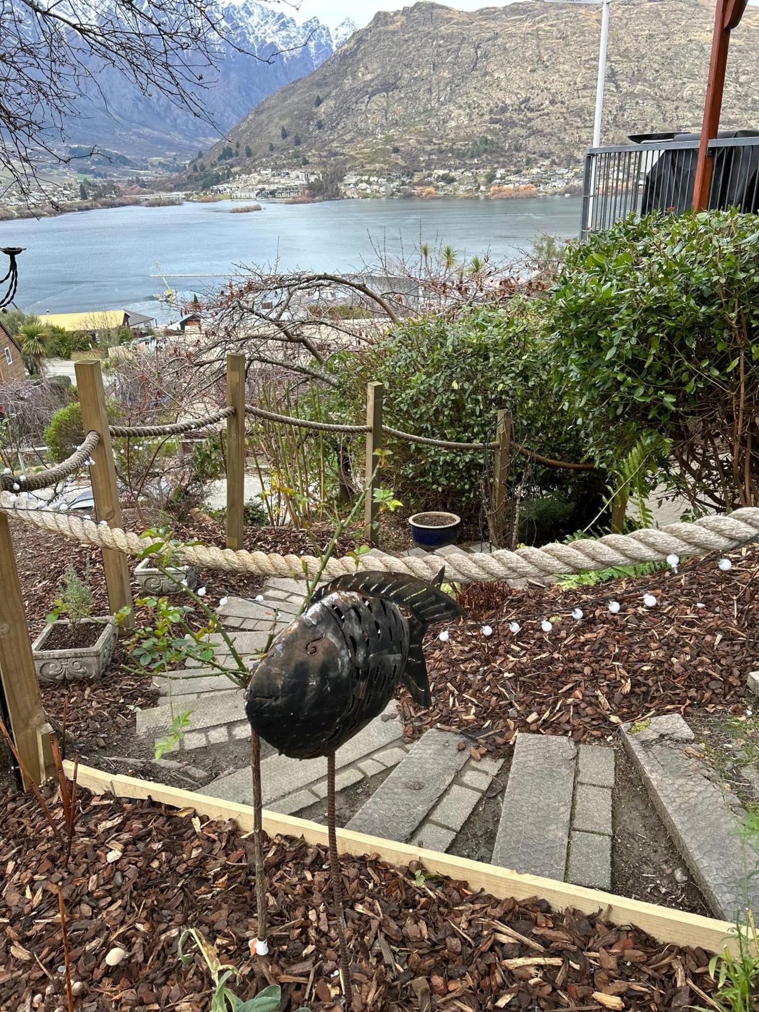 The Embassy B&B Distretto di Distretto di Queenstown Esterno foto