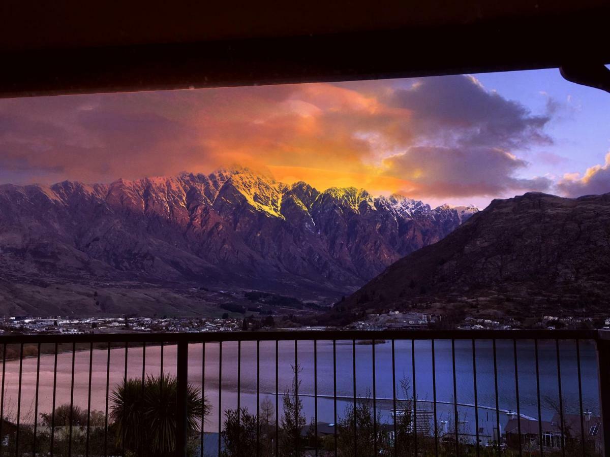 The Embassy B&B Distretto di Distretto di Queenstown Esterno foto
